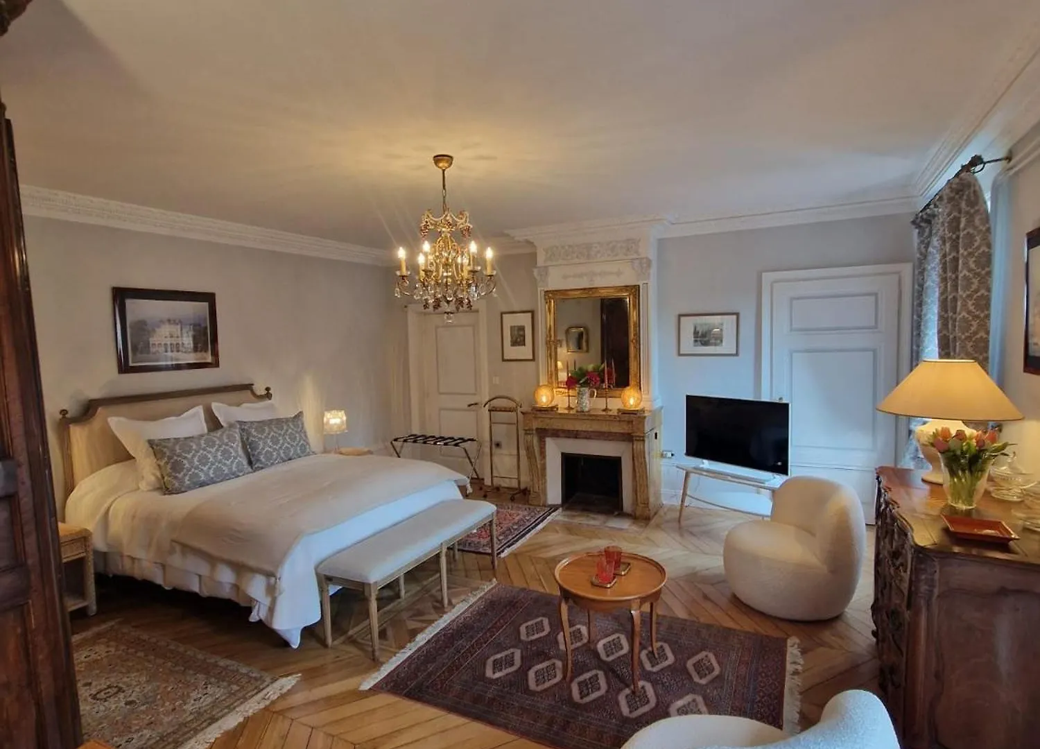 Domaine Des Franchises - Beaujolais Village - Charme Et Authenticite Au Coeur Des Pierres Dorees Denice Bed & Breakfast