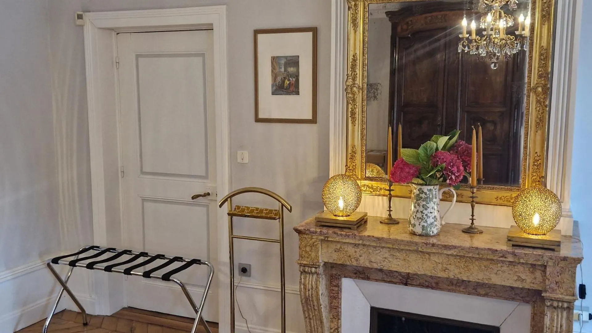 Bed & Breakfast Domaine Des Franchises - Beaujolais Village - Charme Et Authenticite Au Coeur Des Pierres Dorees Denice